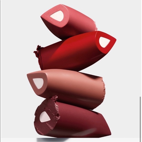 Clinique dramatically different shaping lipstick - Picture 5 of 5